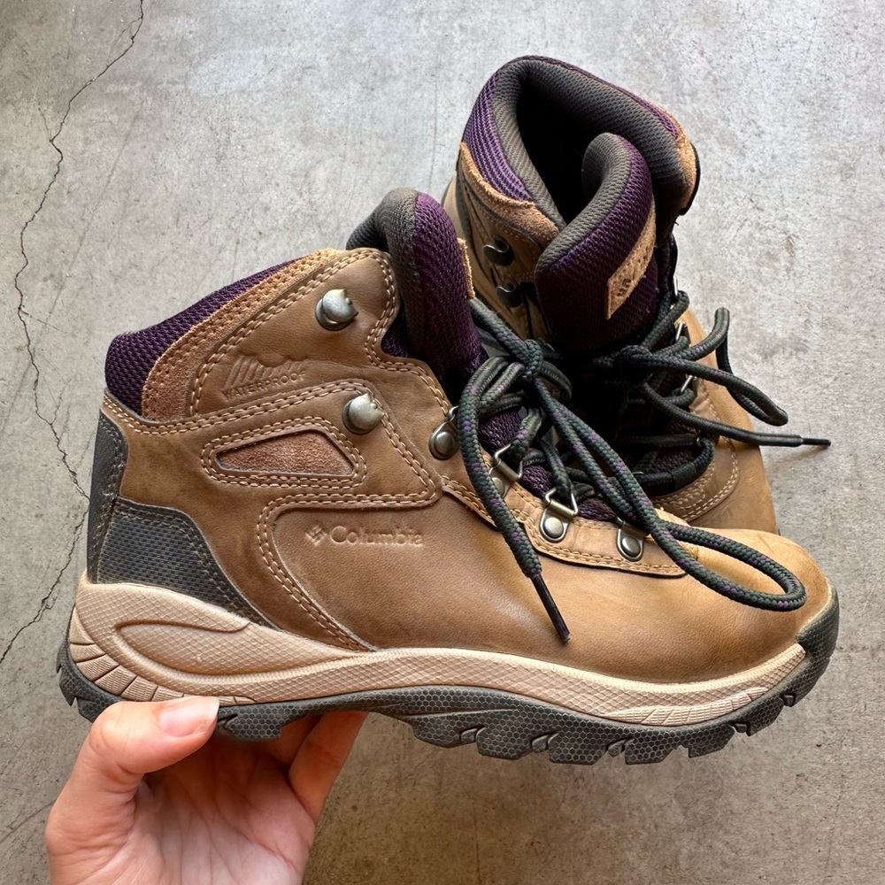 Columbia Hiking Boots